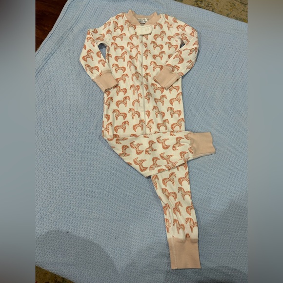 Serena and Lily Hanna Anderrson Collab Pjs - Picture 1 of 2